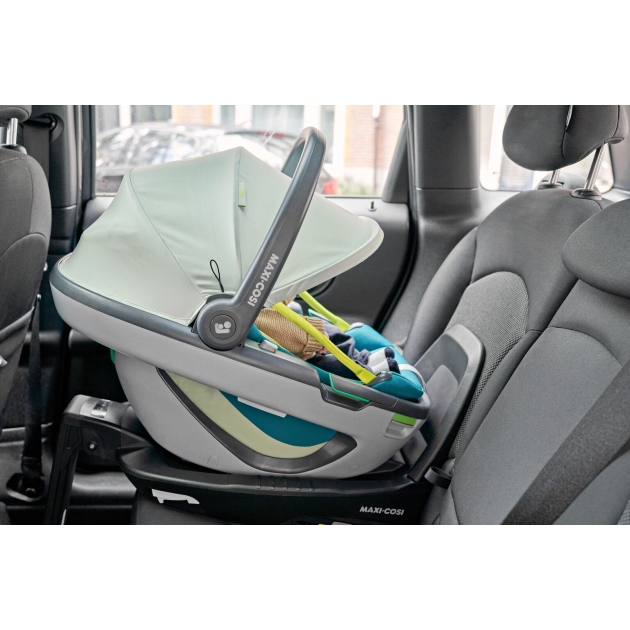 Automobilinė kėdutė Maxi Cosi CORAL ESSENTIAL BLACK