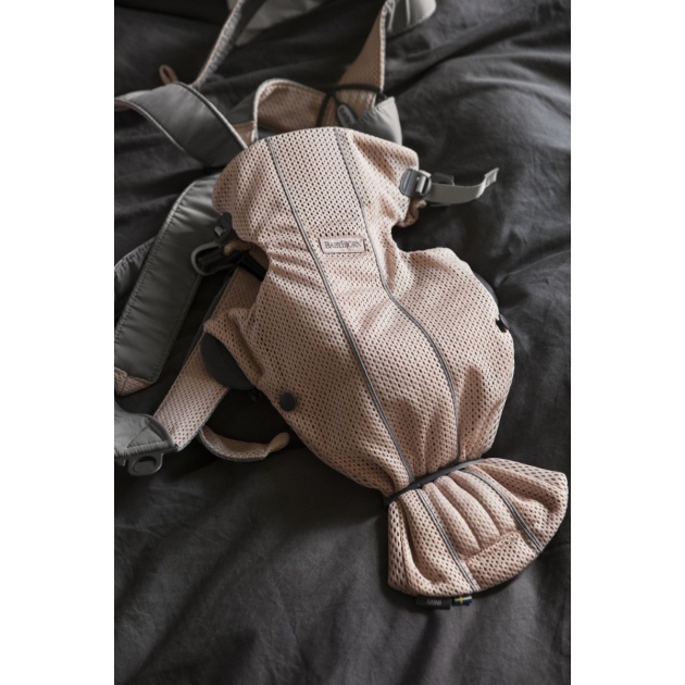 Nešioklė BabyBjorn MINI PEARLY PINK MESH