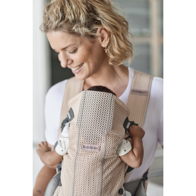 Nešioklė BabyBjorn MINI PEARLY PINK MESH