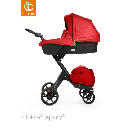 Stokke Xplory V5 Red juoda važiuoklė (su lopšiu)