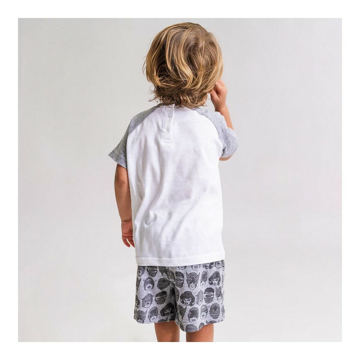 Vasarišką pižamą Marvel Pilka Vasarišką pižamą Marvel Pilka