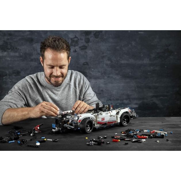 Statybos rinkinys Lego Technic 42096 Porsche 911 RSR Spalvotas
