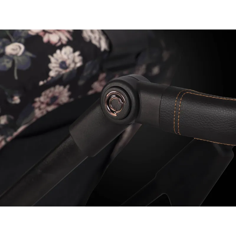 Universalus 2in1 vežimėlis Cavoe Axo Style, La Rose Universalus 2in1 vežimėlis Cavoe Axo Style, La Rose